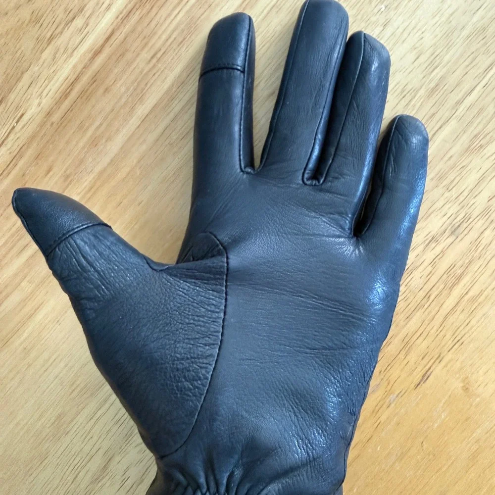 Kate Spade Lamb Leather Gloves Size M Touchscreen Bow Coquette CBK Minimalist‎